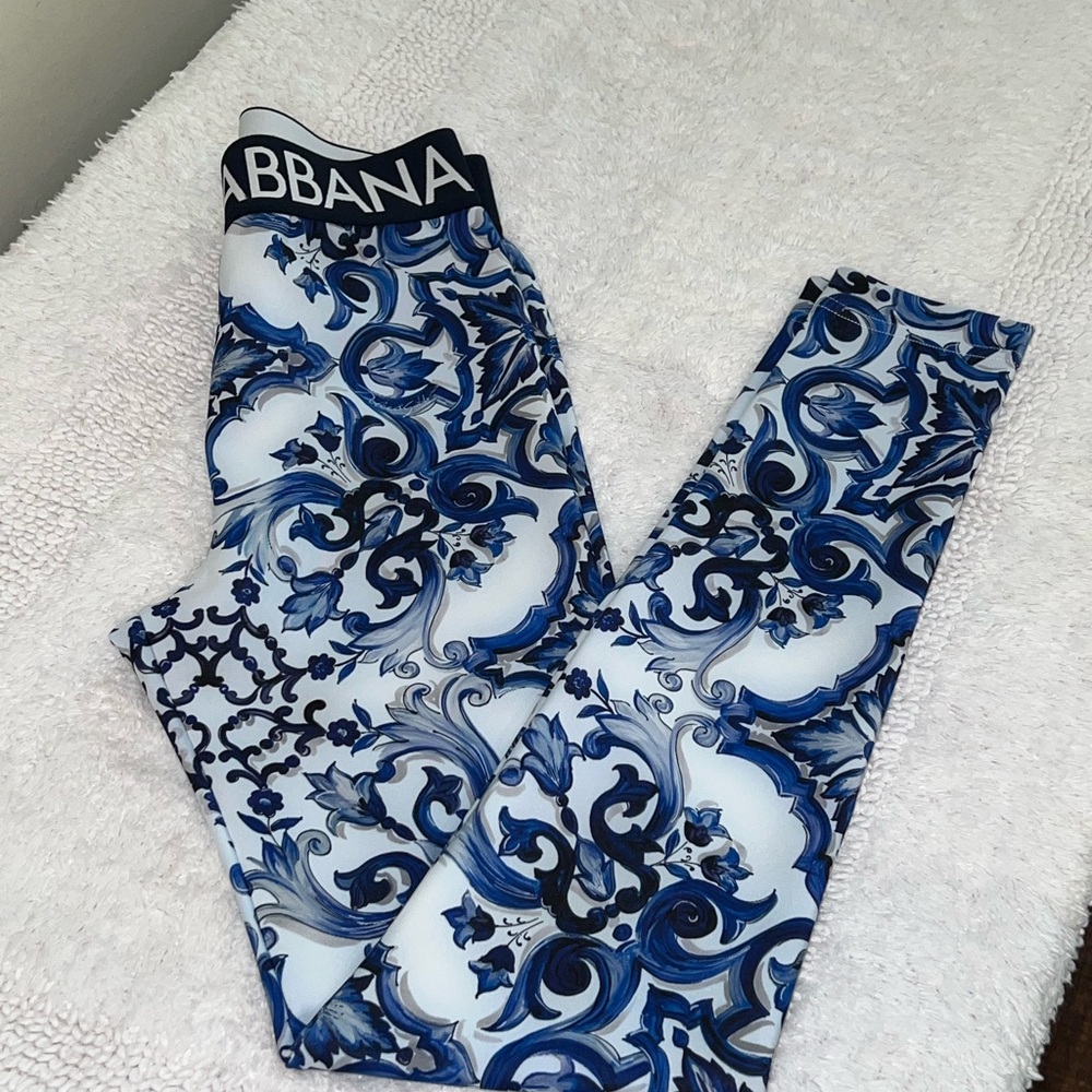 Dolce & Gabbana Blue Baroque Print Leggings – Authentic